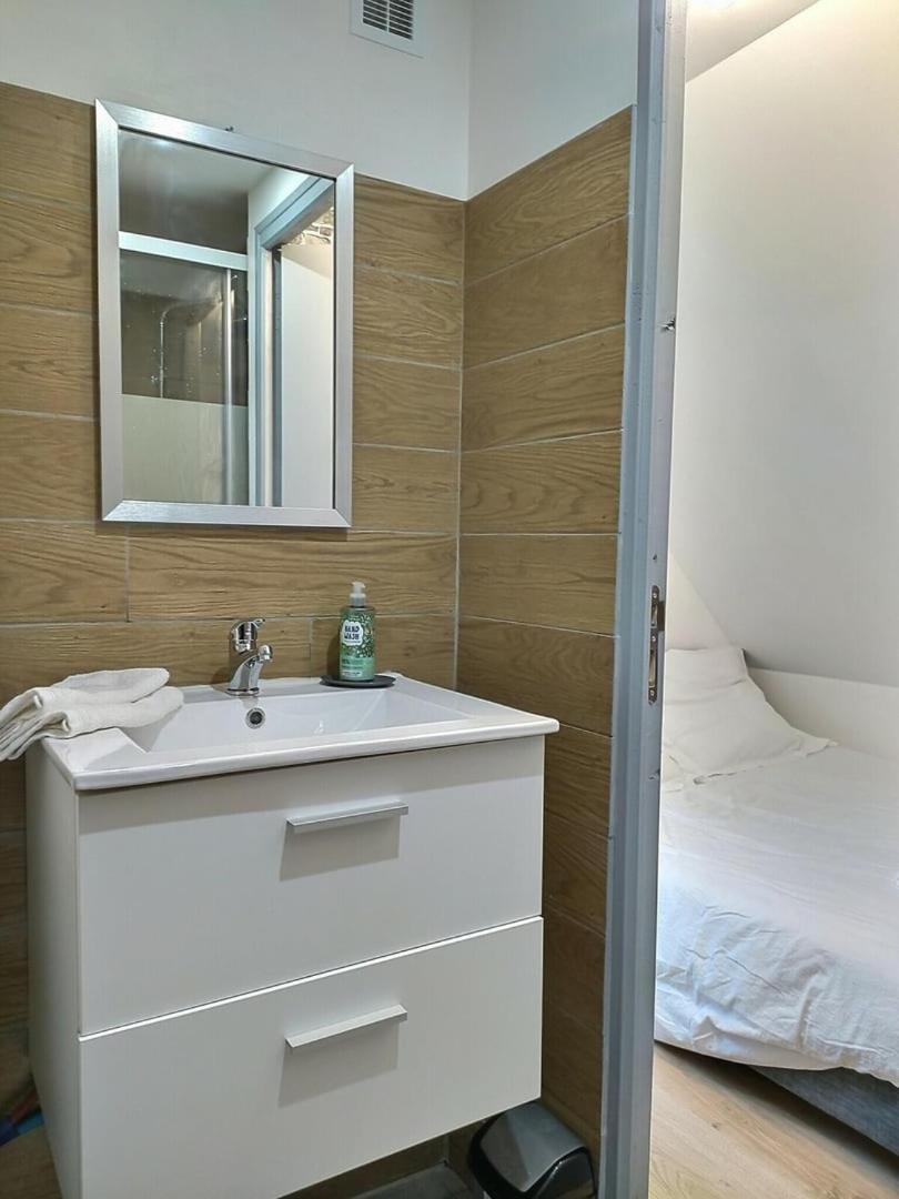 Appart Du Pont Vert B13 - Mon Groom Troyes Exterior photo